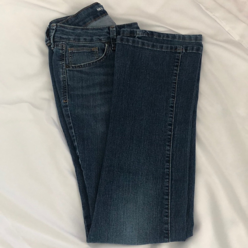 Style & Co Women's Boot Leg Jeans in Short Lengths 4S